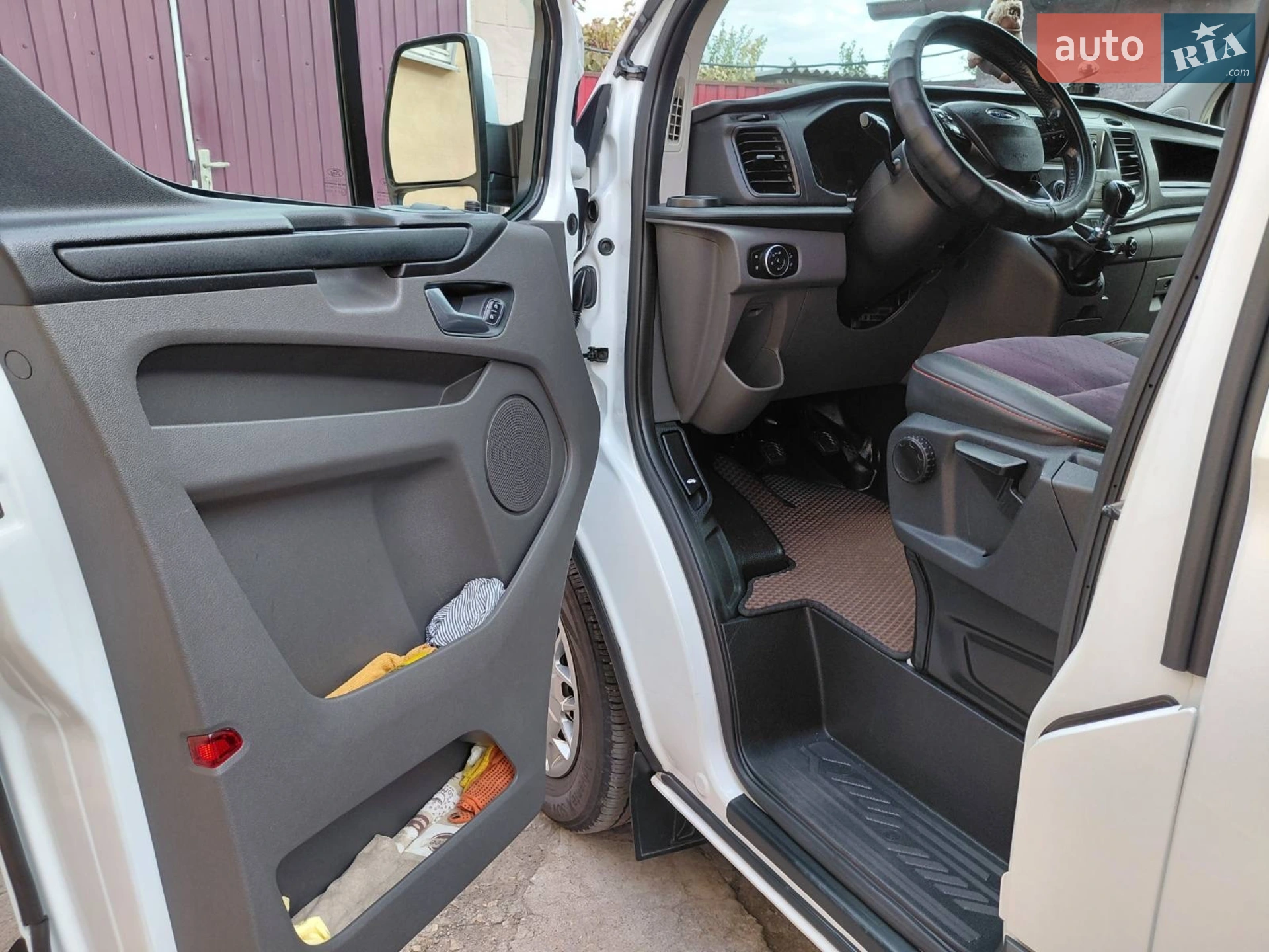 2018 Ford Transit Connect - мініатюра 12