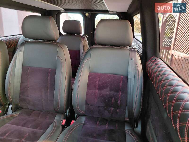 Минивэн Ford Transit Custom 2018 в Братском фото 18 Минивэн Ford Transit Custom 2018 в Братском