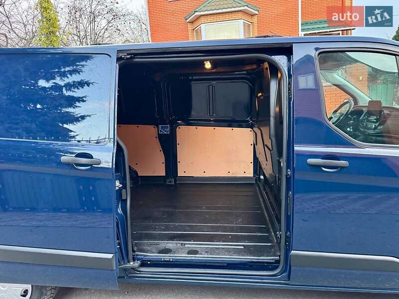 Вантажний фургон Ford Transit Custom 2020 в Вінниці