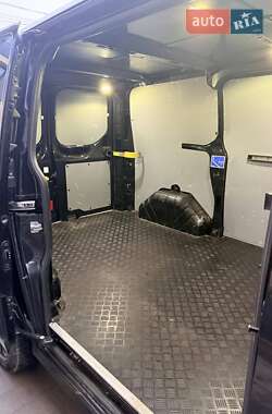 Вантажний фургон Ford Transit Custom 2016 в Ужгороді