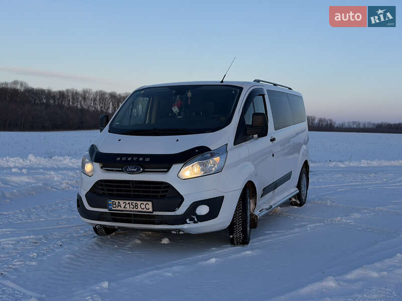 Минивэн Ford Transit Custom 2015 в Смолином