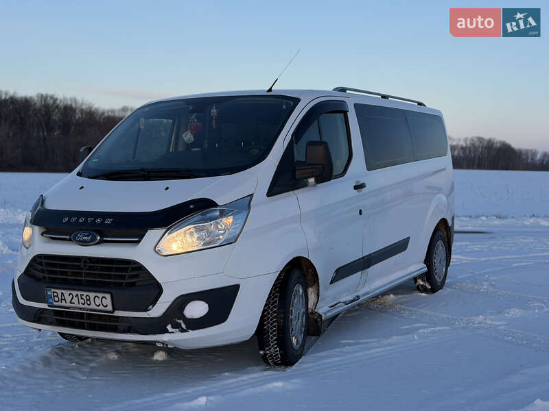 Минивэн Ford Transit Custom 2015 в Смолином