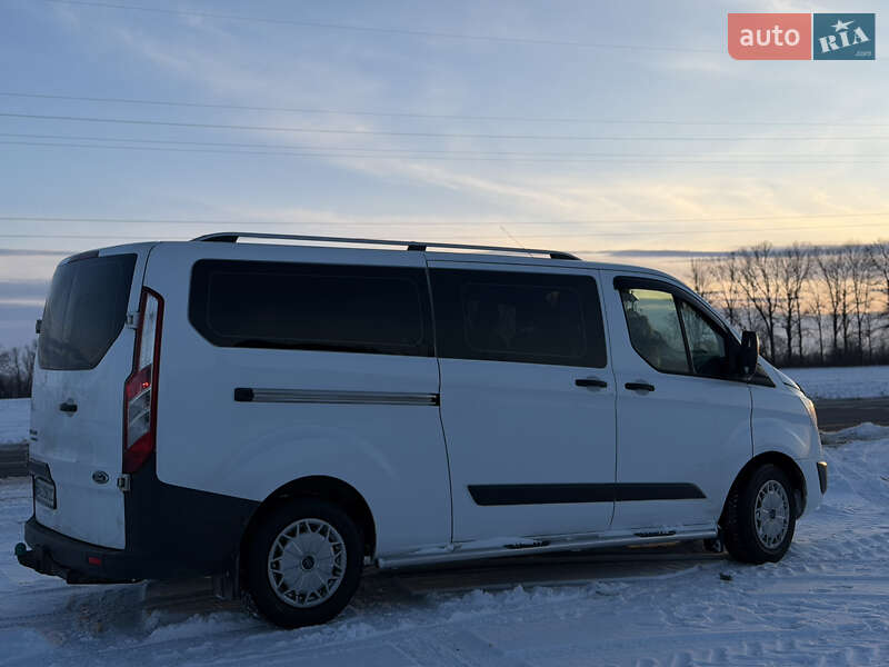 Минивэн Ford Transit Custom 2015 в Смолином