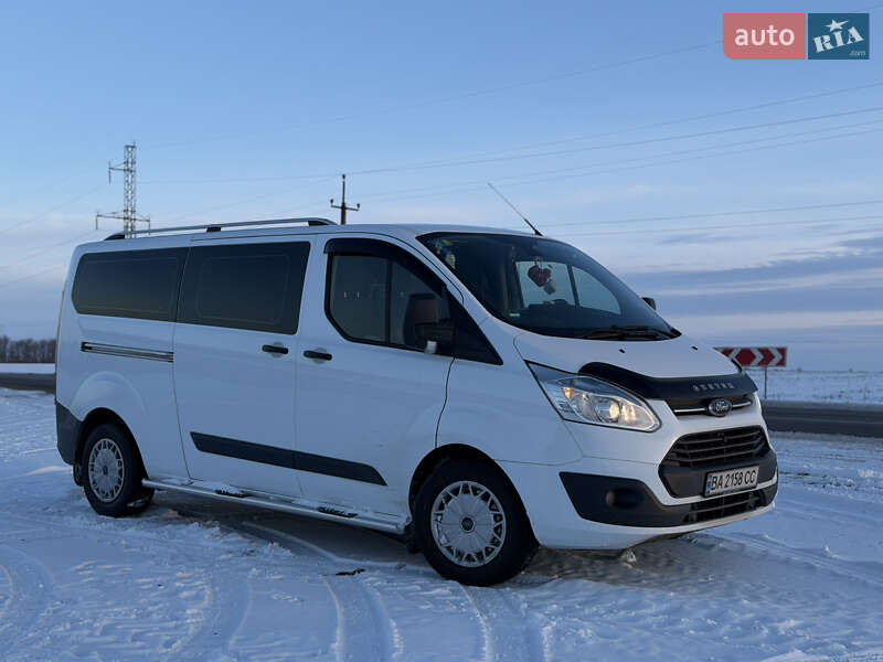 Минивэн Ford Transit Custom 2015 в Смолином