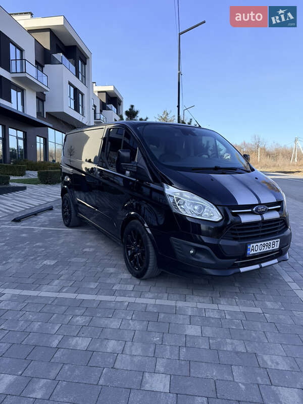 Грузовой фургон Ford Transit Custom 2016 в Ужгороде