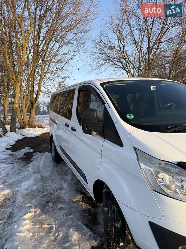 Минивэн Ford Transit Custom 2013 в Киеве