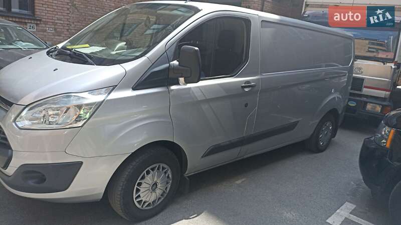 Грузовой фургон Ford Transit Custom 2015 в Киеве