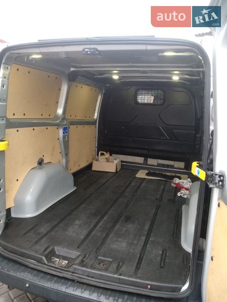 Грузовой фургон Ford Transit Custom 2016 в Днепре фото 6 Грузовой фургон Ford Transit Custom 2016 в Днепре