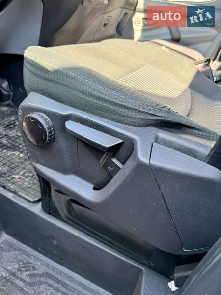 Вантажний фургон Ford Transit Custom 2016 в Києві