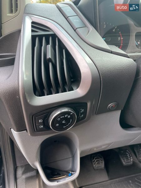 Мінівен Ford Transit Custom 2017 в Києві фото 10 Мінівен Ford Transit Custom 2017 в Києві