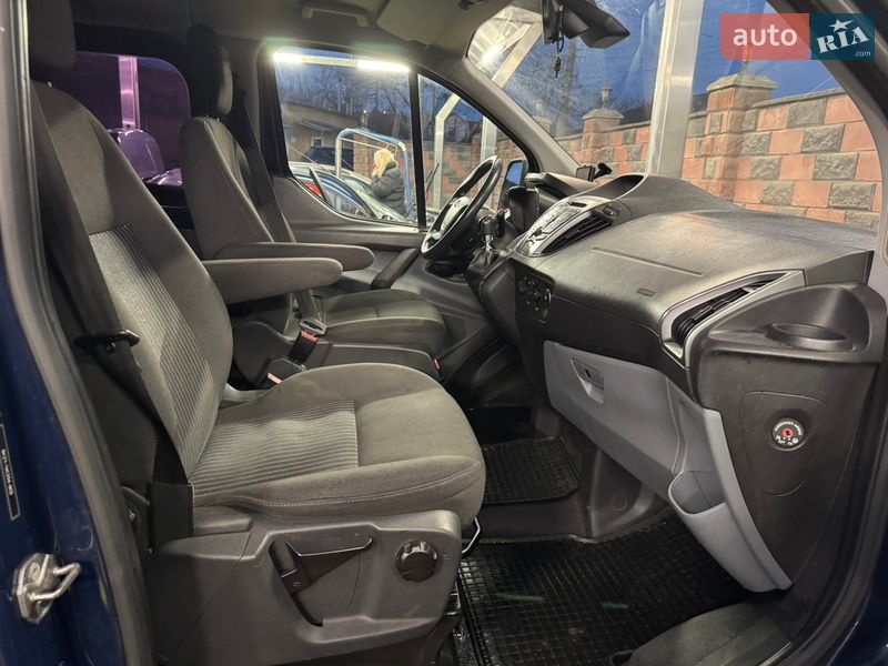 Минивэн Ford Transit Custom 2012 в Ровно
