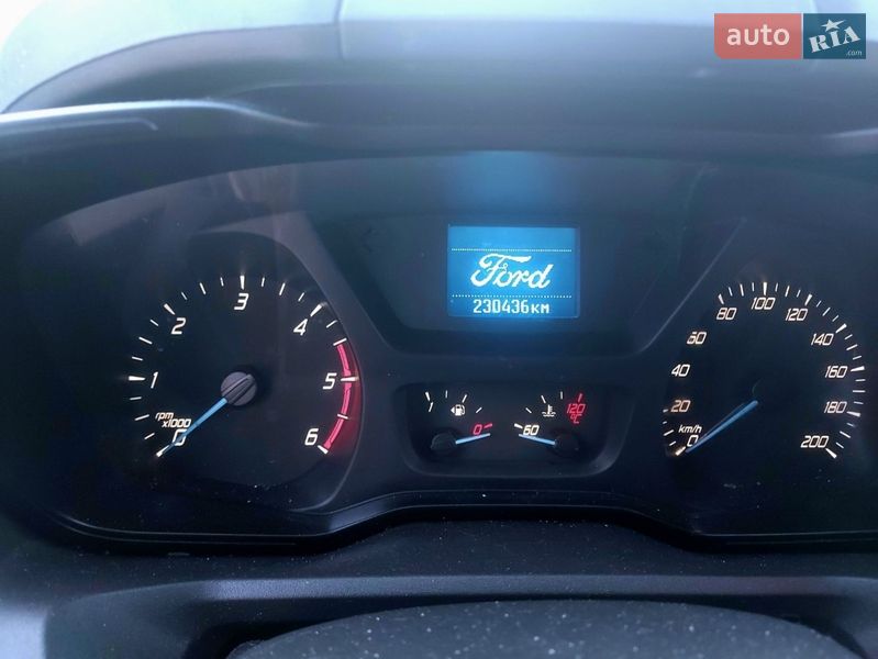 Грузовой фургон Ford Transit Custom 2015 в Львове