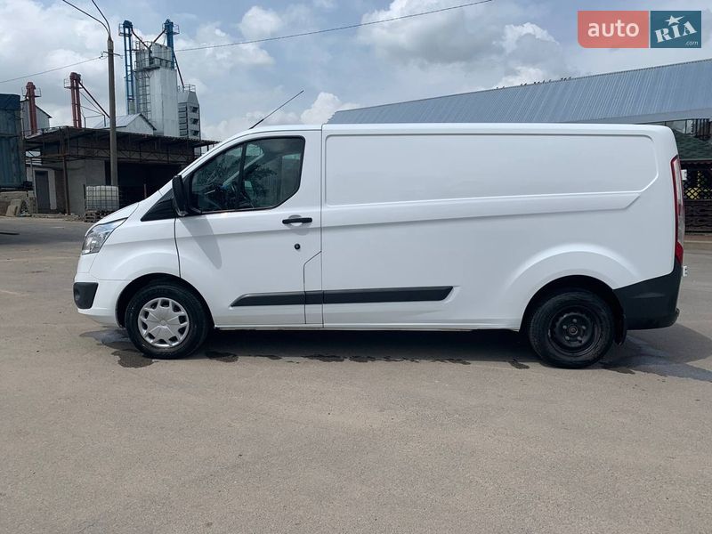 Другие грузовики Ford Transit Custom 2017 в Черновцах