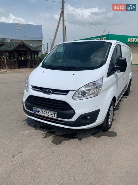 Другие грузовики Ford Transit Custom 2017 в Черновцах