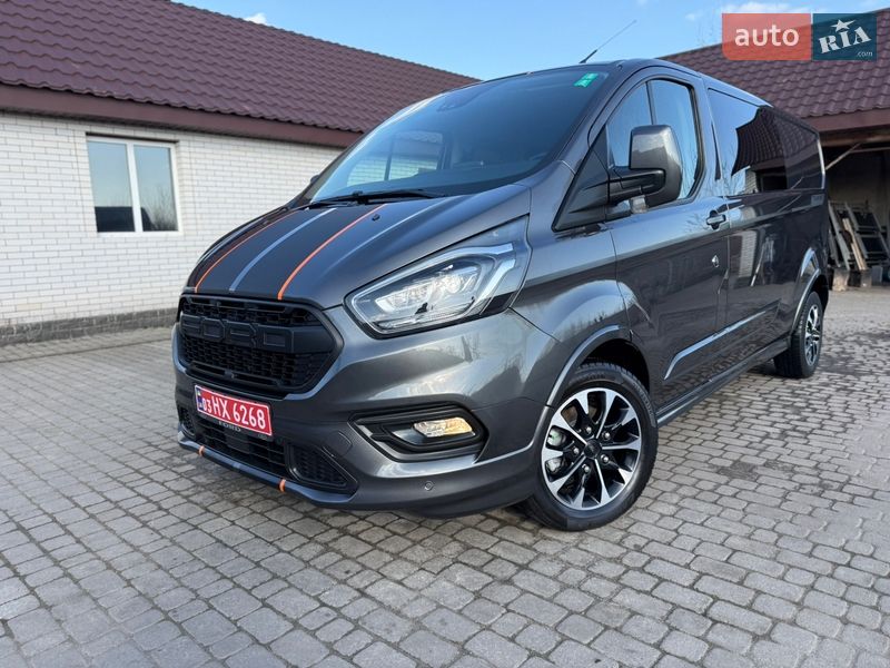 Вантажопасажирський фургон Ford Transit Custom 2020 в Києві