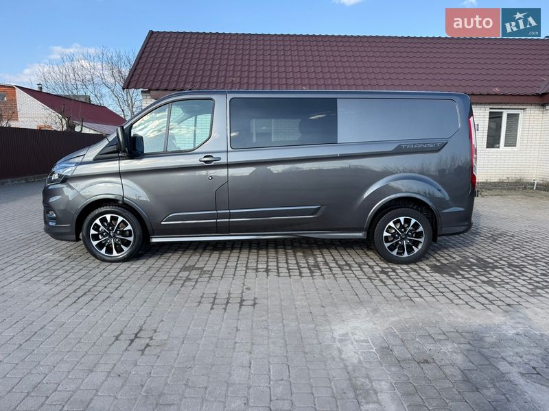 Вантажопасажирський фургон Ford Transit Custom 2020 в Києві