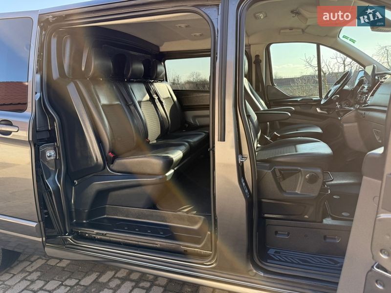 Вантажопасажирський фургон Ford Transit Custom 2020 в Києві