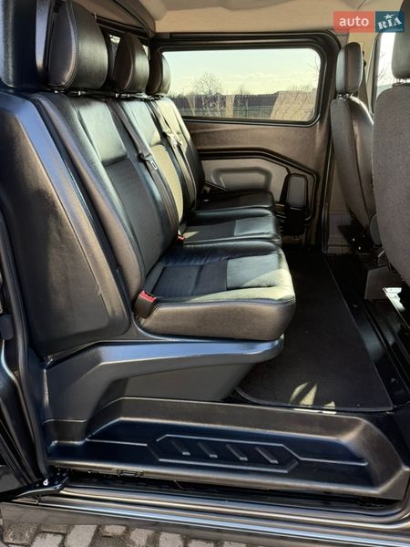 Вантажопасажирський фургон Ford Transit Custom 2020 в Києві