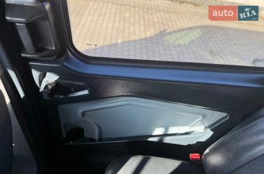 Вантажопасажирський фургон Ford Transit Custom 2020 в Києві