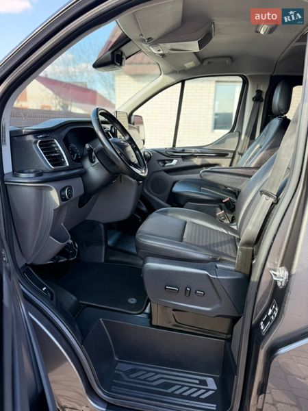 Вантажопасажирський фургон Ford Transit Custom 2020 в Києві