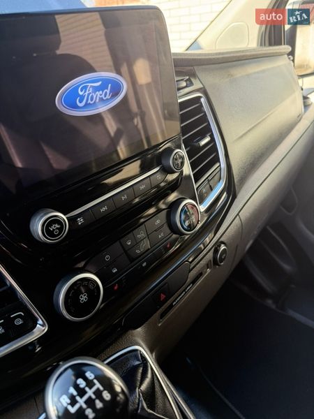 Вантажопасажирський фургон Ford Transit Custom 2020 в Києві