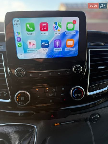 Вантажопасажирський фургон Ford Transit Custom 2020 в Києві