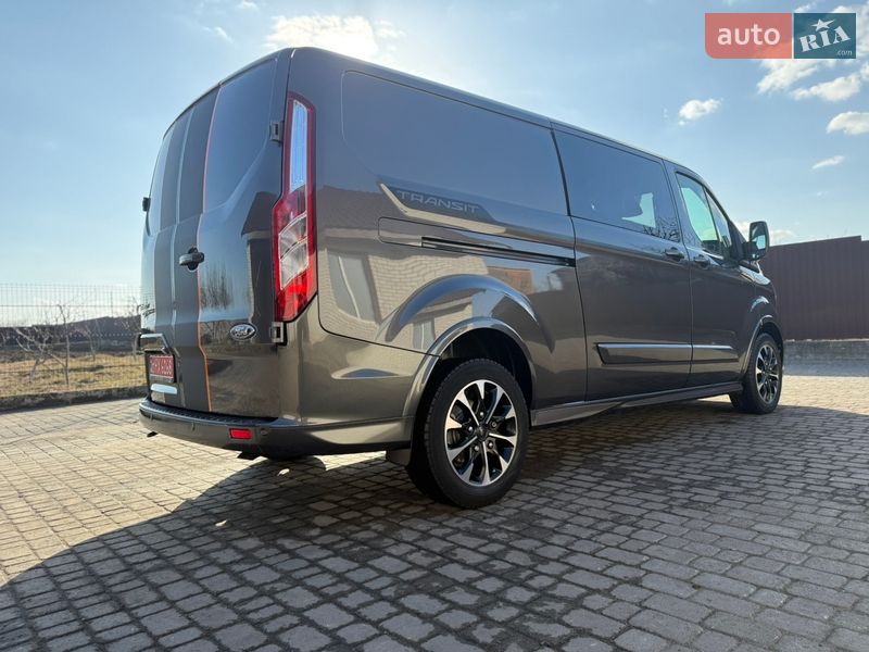 Вантажопасажирський фургон Ford Transit Custom 2020 в Києві