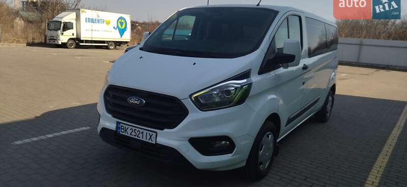 Мінівен Ford Transit Custom 2018 в Дубні