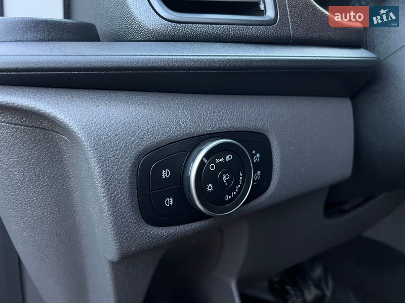 Минивэн Ford Transit Custom 2019 в Бродах фото 26 Минивэн Ford Transit Custom 2019 в Бродах