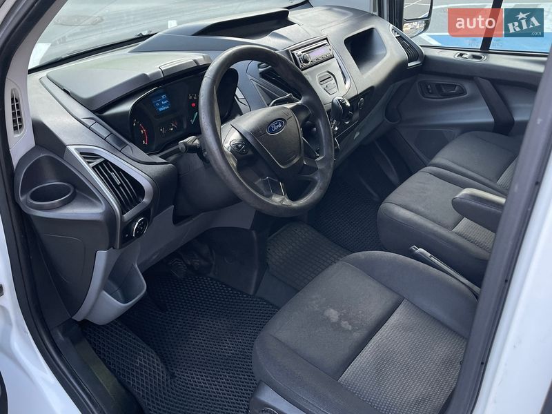 Грузовой фургон Ford Transit Custom 2016 в Киеве фото 21 Грузовой фургон Ford Transit Custom 2016 в Киеве