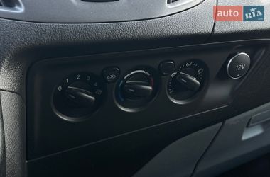 Грузовой фургон Ford Transit Custom 2016 в Киеве