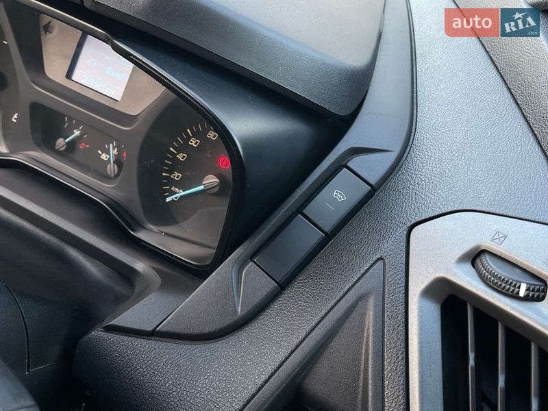 Грузовой фургон Ford Transit Custom 2016 в Киеве фото 27 Грузовой фургон Ford Transit Custom 2016 в Киеве