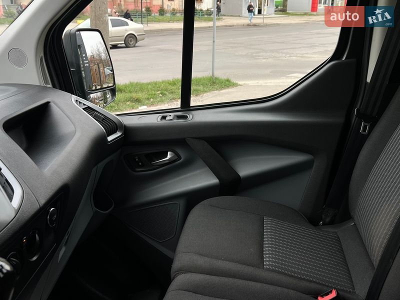 Микроавтобус грузовой (до 3,5т) Ford Transit Custom 2016 в Львове фото 15 Микроавтобус грузовой (до 3,5т) Ford Transit Custom 2016 в Львове