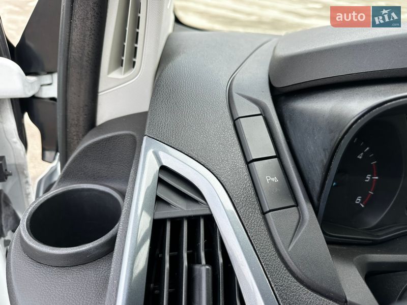 Грузовой фургон Ford Transit Custom 2014 в Житомире фото 44 Грузовой фургон Ford Transit Custom 2014 в Житомире