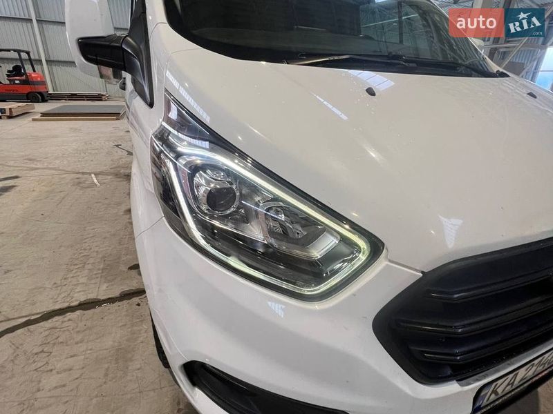 Грузовой фургон Ford Transit Custom 2018 в Киеве фото 10 Грузовой фургон Ford Transit Custom 2018 в Киеве