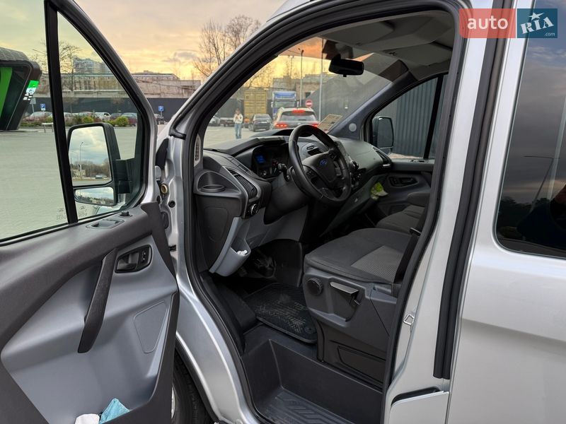 Минивэн Ford Transit Custom 2014 в Киеве