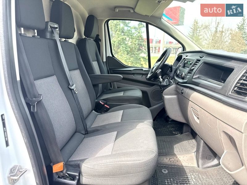 Грузовой фургон Ford Transit Custom 2018 в Киеве
