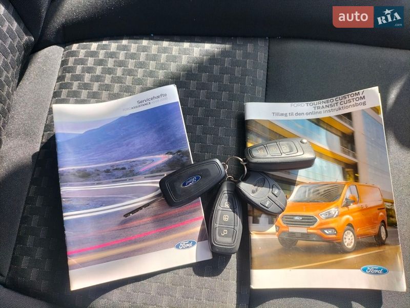 Вантажний фургон Ford Transit Custom 2021 в Дунаївцях