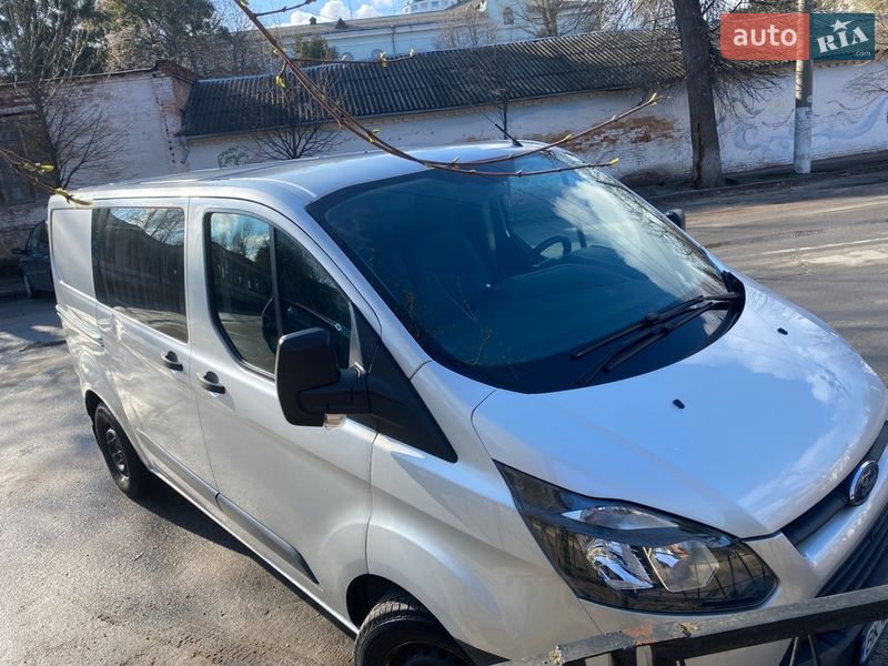 Вантажопасажирський фургон Ford Transit Custom 2017 в Житомирі