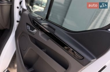 Грузопассажирский фургон Ford Transit Custom 2020 в Дубно