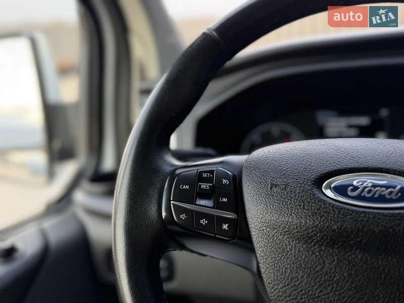 Грузопассажирский фургон Ford Transit Custom 2020 в Дубно
