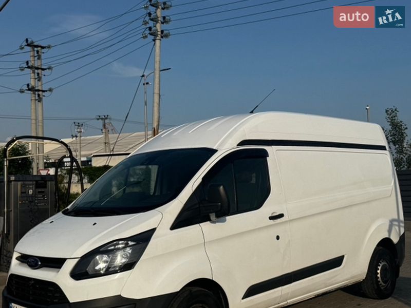Грузовой фургон Ford Transit Custom 2017 в Киеве