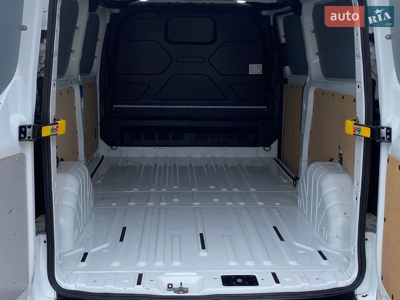 Грузовой фургон Ford Transit Custom 2021 в Ирпене фото 40 Грузовой фургон Ford Transit Custom 2021 в Ирпене