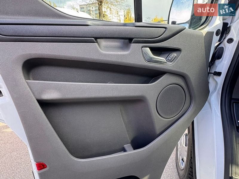 Грузовой фургон Ford Transit Custom 2022 в Киеве