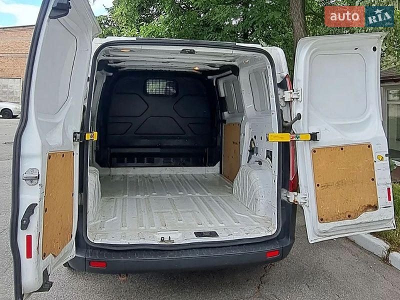 Вантажний фургон Ford Transit Custom 2016 в Києві