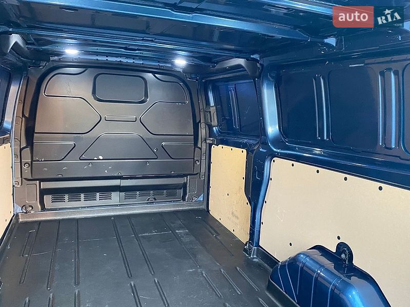Грузовой фургон Ford Transit Custom 2021 в Ирпене