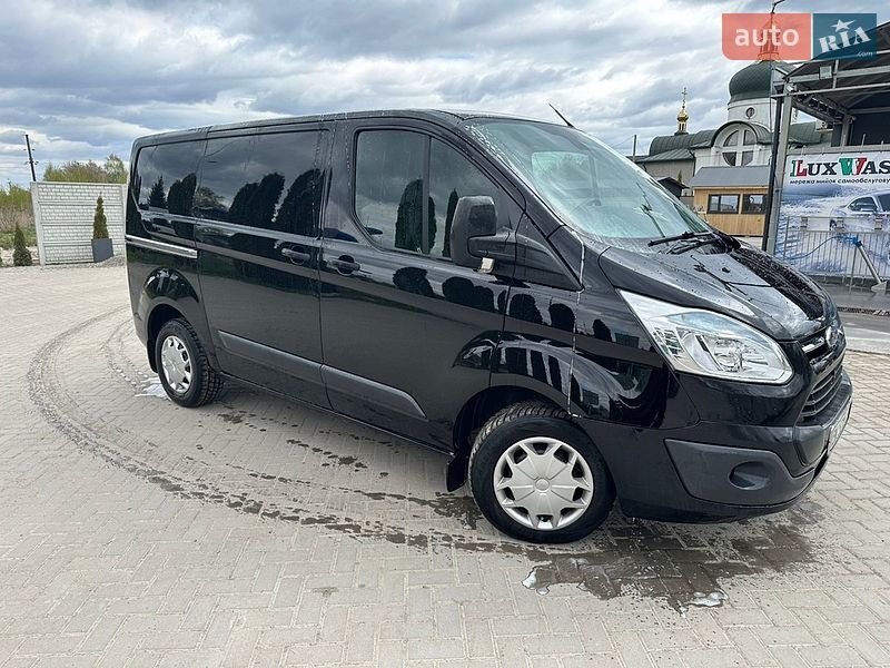 Грузовой фургон Ford Transit Custom 2016 в Радивилове