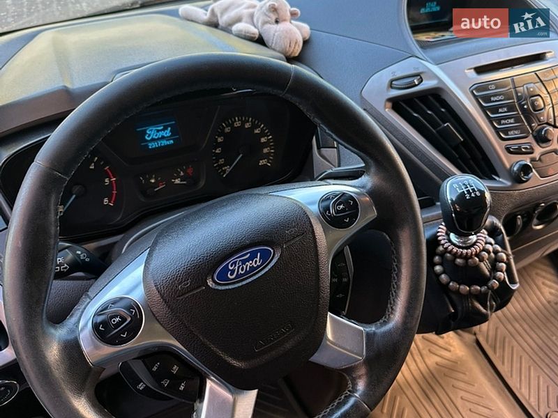 Грузовой фургон Ford Transit Custom 2016 в Радивилове