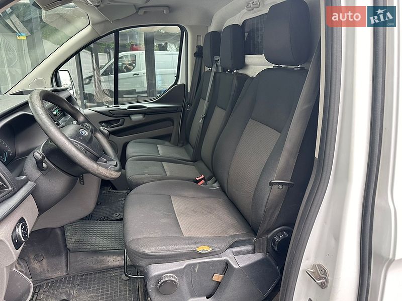 Грузовой фургон Ford Transit Custom 2018 в Киеве