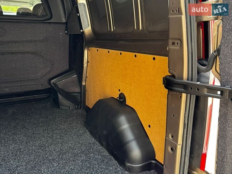 Вантажопасажирський фургон Ford Transit Custom 2019 в Бродах